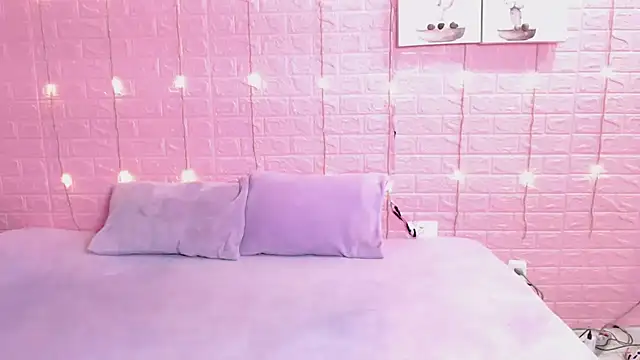 wet valery online show from March 28, 12:06 pm