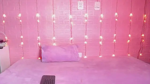 wet valery online show from March 19, 11:10 am