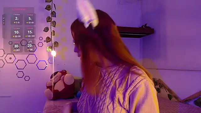 Snapshot of wet_valery chatting on November 2, 11:43 pm wet valery online show from November 2, 11:43 pm