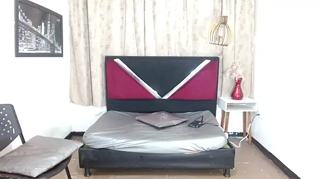 Snapshot of alexsandra_kiss chatting on July 3, 11:28 am alexsandra kiss online show from July 3, 11:28 am