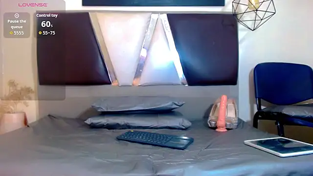 alexsandra kiss online show from November 26, 11:21 am