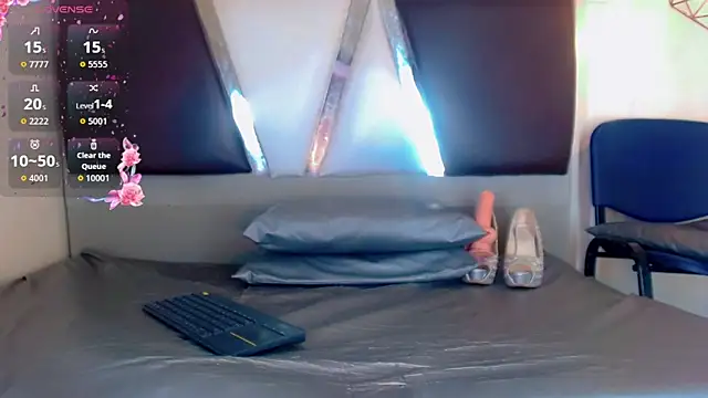 alexsandra kiss online show from September 19, 11:25 am