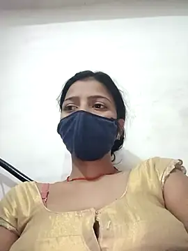 Snapshot of Daya_Chheda chatting on October 15, 11:35 pm Daya Chheda online show from October 15, 11:35 pm