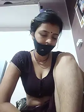 Snapshot of Daya_Chheda chatting on August 1, 10:08 pm Daya Chheda online show from August 1, 10:08 pm