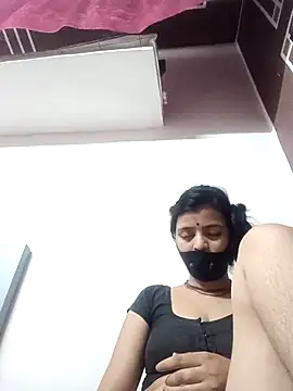 Snapshot of Daya_Chheda chatting on July 18, 11:35 pm Daya Chheda online show from July 18, 11:35 pm