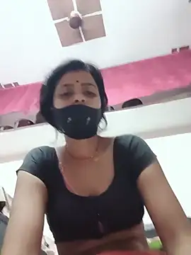 Snapshot of Daya_Chheda chatting on June 11, 11:35 pm Daya Chheda online show from June 11, 11:35 pm
