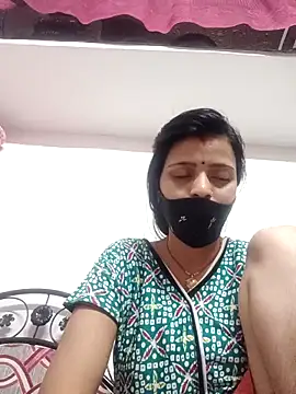 Daya Chheda online show from April 9, 5:30 pm