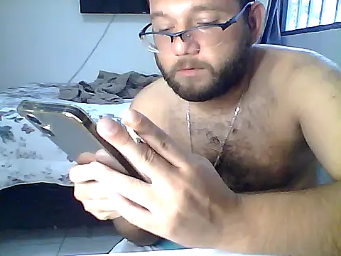 Snapshot of nandocost4 chatting on October 12, 7:04 pm nandocost4 online show from October 12, 7:04 pm