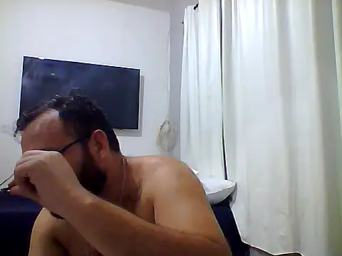 Snapshot of nandocost4 chatting on September 23, 1:45 am nandocost4 online show from September 23, 1:45 am