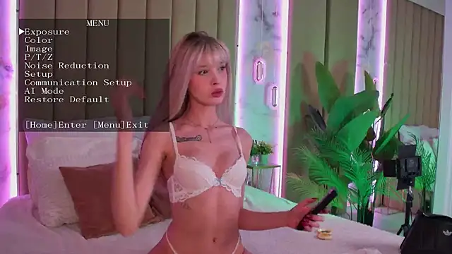 BellaSecrett online show from November 11, 2:23 pm