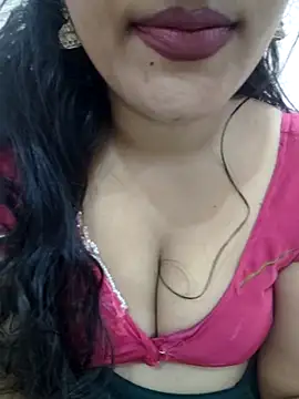 Snapshot of priya_00143 chatting on November 1, 4:41 am priya 00143 online show from November 1, 4:41 am