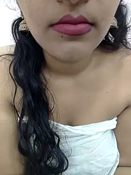 Snapshot of priya_00143 chatting on November 13, 2:04 am priya 00143 online show from November 13, 2:04 am