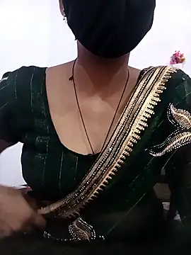 Snapshot of seexypatola chatting on September 30, 6:19 am seexypatola online show from September 30, 6:19 am