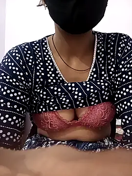 Snapshot of seexypatola chatting on October 1, 11:30 pm seexypatola online show from October 1, 11:30 pm