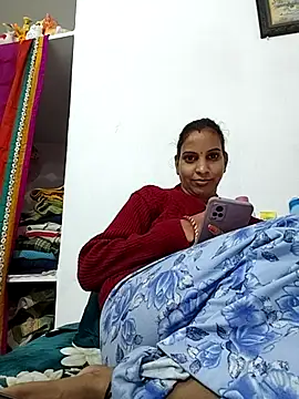 Hotty-Nidhi online show from November 28, 5:24 pm