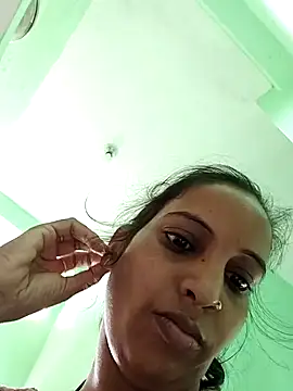 Snapshot of Hotty-Nidhi chatting on October 6, 2:57 am Hotty-Nidhi online show from October 6, 2:57 am