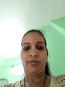 Hotty-Nidhi online show from November 15, 4:16 am