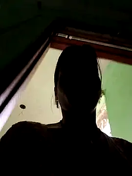 Snapshot of Hotty-Nidhi chatting on September 9, 3:49 am Hotty-Nidhi online show from September 9, 3:49 am