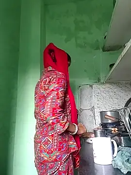 Hotty-Nidhi online show from November 4, 2:04 am