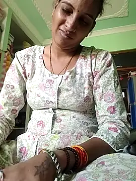 Hotty-Nidhi online show from November 9, 7:45 am