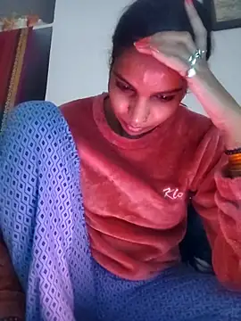 Hotty-Nidhi online show from November 26, 4:45 am