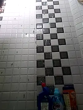 Hotty-Nidhi online show from December 15, 3:01 am