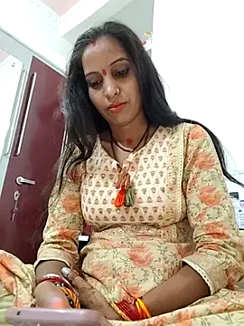 Snapshot of Hotty-Nidhi chatting on September 24, 5:14 am Hotty-Nidhi online show from September 24, 5:14 am