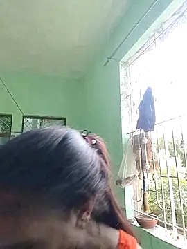 Hotty-Nidhi online show from June 21, 3:56 am