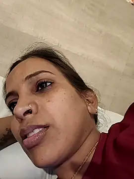 Hotty-Nidhi online show from May 24, 6:19 pm