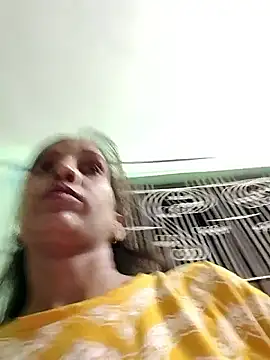 Hotty-Nidhi online show from June 16, 4:29 pm