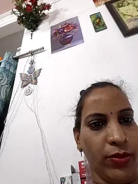 Hotty-Nidhi online show from June 21, 5:19 pm