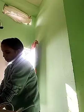 Hotty-Nidhi online show from February 6, 4:52 am