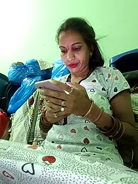 Hotty-Nidhi online show from March 21, 4:55 pm