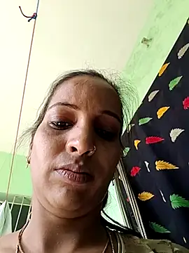 Hotty-Nidhi online show from April 13, 5:22 am