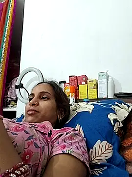 Hotty-Nidhi online show from April 7, 5:59 pm
