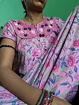 Hotty-Nidhi online show from March 4, 3:03 am