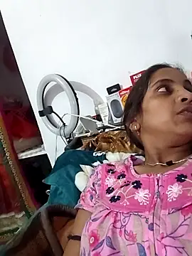 Hotty-Nidhi online show from February 13, 12:43 am