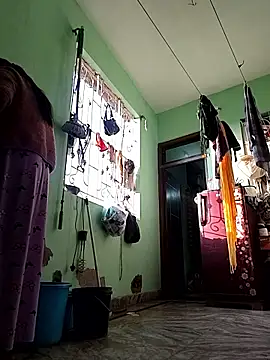 Hotty-Nidhi online show from February 14, 2:34 am