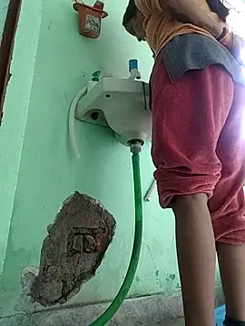 Hotty-Nidhi online show from February 3, 5:16 am