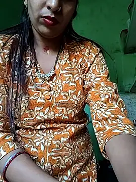 Hotty-Nidhi online show from March 24, 7:08 am