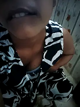 indiancute43 online show from June 25, 4:43 am