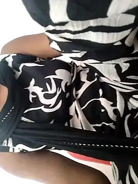 indiancute43 online show from July 10, 8:36 am