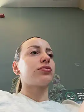 AlexisWhit online show from March 10, 9:13 am
