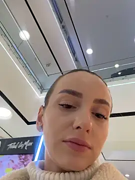 AlexisWhit online show from November 7, 9:03 am