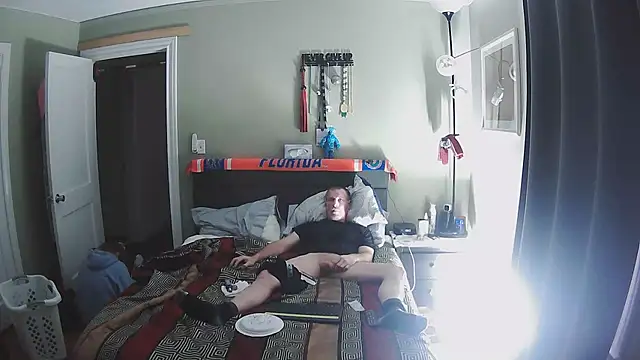 alickandstick online show from February 12, 6:40 pm