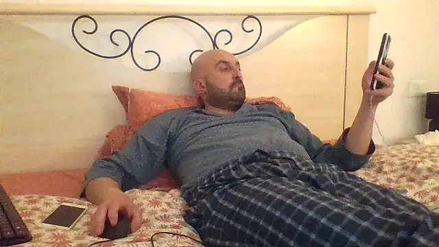 maxxxio12 online show from March 8, 5:43 pm