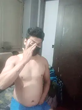 goluaryan online show from February 12, 9:03 pm