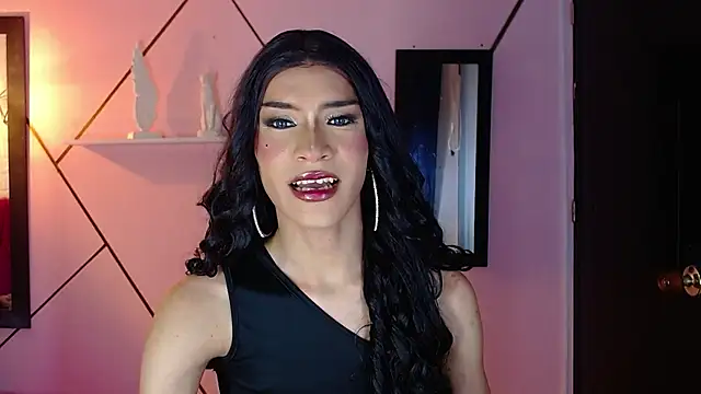 agatha rodriguez online show from October 15, 2:03 pm