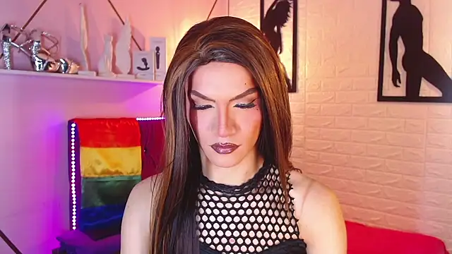 Snapshot of agatha_rodriguez chatting on June 16, 7:14 pm agatha rodriguez online show from June 16, 7:14 pm