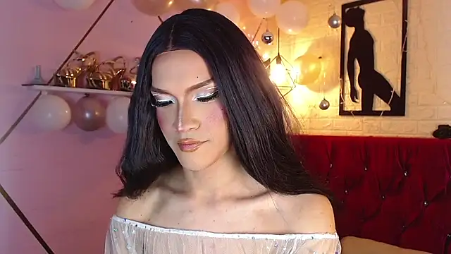 agatha rodriguez online show from December 17, 2:11 pm